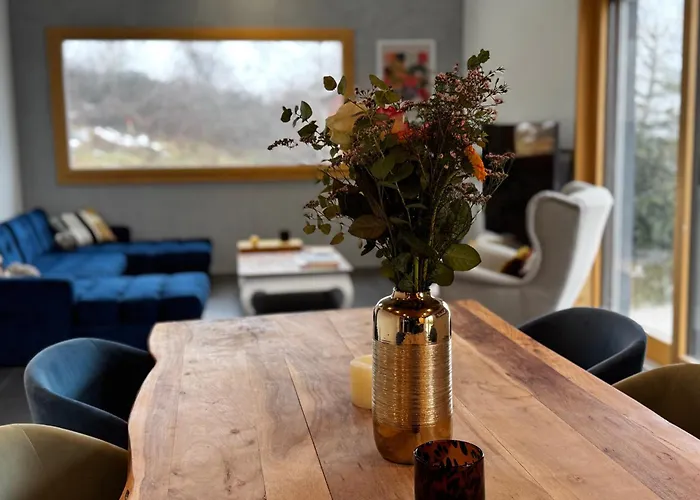 Bellevue - Montreux Heights *